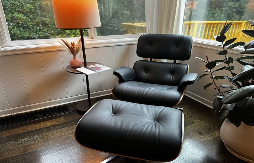 Eames Lounge Chair